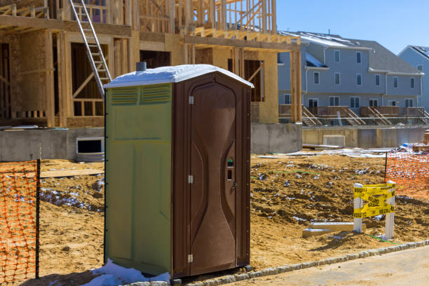 Best Portable restroom trailer rental  in Forest Heights, TX