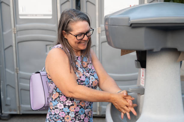 Best Portable sink rental  in Forest Heights, TX